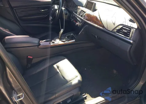 2014 BMW 328I xDrive z USA, uszkodzony, nr VIN WBA3B5G50ENS10689